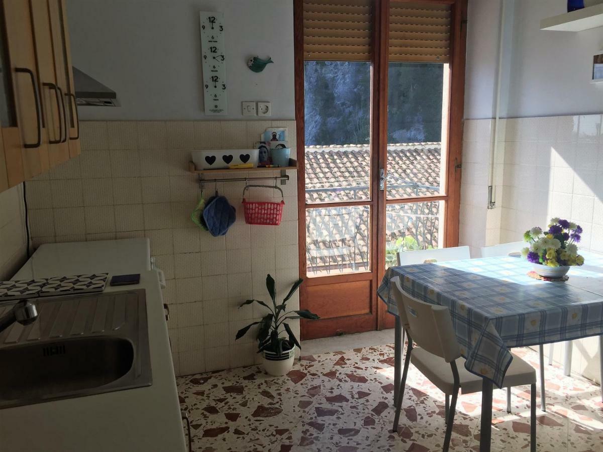 דירות מאיורי Casa Al Castello מראה חיצוני תמונה
